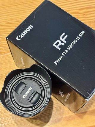 Canon RF 35mm f1.8 + Parasol JJC