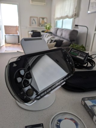 Consola Sony PSP 1004+Accesorios