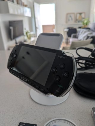 Consola Sony PSP 1004+Accesorios