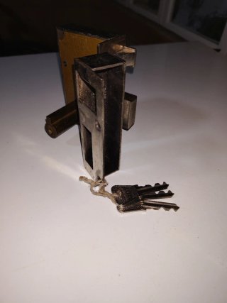 Cerradura de seguridad con llaves
