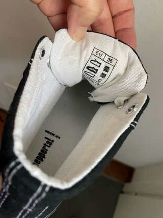 Zapatillas deportivas negras y blancas unisex