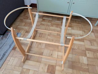 Cuna Moisés Mimbre con Soporte Madera