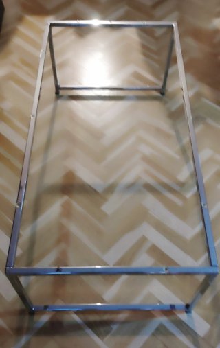 Mesa Centro Vidrio Negro y Aluminio