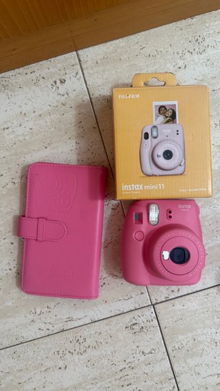Cámara instantánea Fujifilm Instax Mini 11