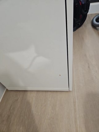Mueble Besta Blanco y Transparente