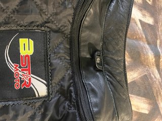 Chaqueta de moto con protecciones