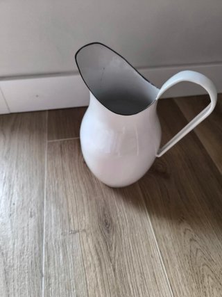 Palanganero blanco