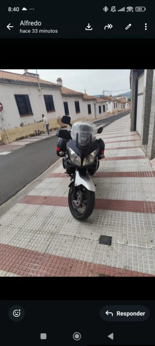 Suzuki V-Strom Adventure Negra/Plata 1000cc