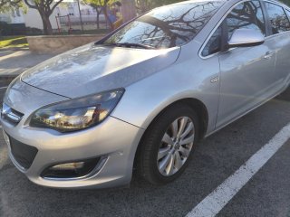 Opel Astra 2015 1.4turbo , auto, 5p.