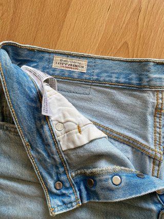 Levi's Shorts Vaqueros Azules Desgastados