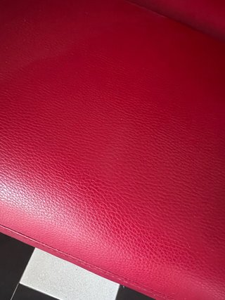 Sofá cama piel rojo