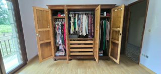 Armario de madera maciza 4 puertas