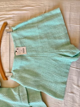 Traje Zara Chaqueta y falda Bermudas Verde Menta T