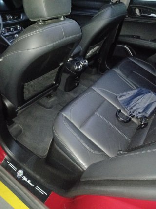 Alfa Romeo Stelvio 2020