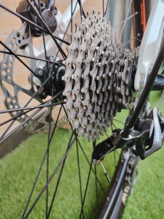 Bicicleta de Montaña GT Blanca