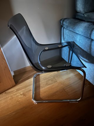 Sillas ikea color transparente oscuro