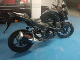 Kawasaki Z750 Negra
