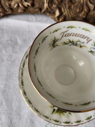 Tazza da caffè Royal Albert January