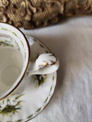 Tazza da caffè Royal Albert January