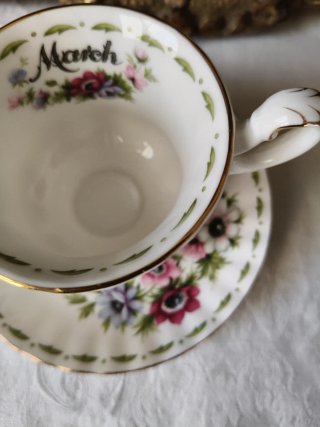 Tazza da caffè Royal Albert March