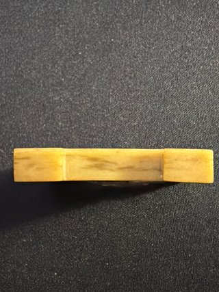 Medalla Virgen María sobre base