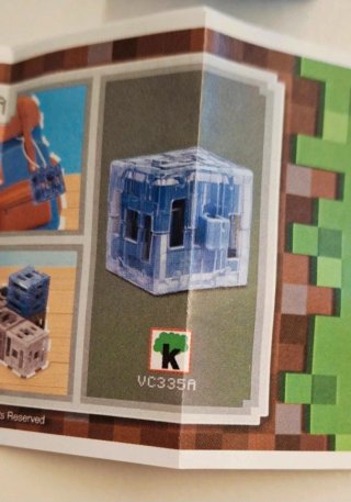 Kinder Joy Minecraft Giocattolo Blocco Blu