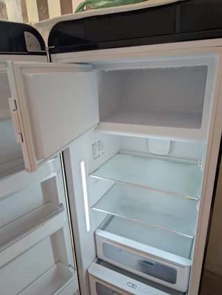 Frigorífico SMEG Negro 1.50m