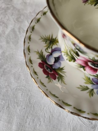 Tazza da the con piattino Royal Albert March