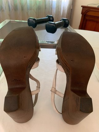 Sandalias de piel blancas plataforma