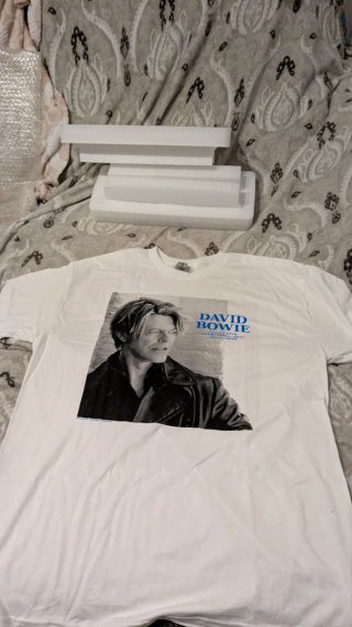 David Bowie Vinilo +Camiseta Can't Give Everything