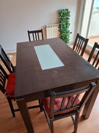 Mesa comedor + 6 sillas madera y cristal