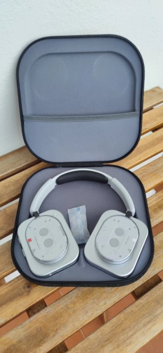 Nothing Headphone (1)