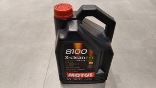 Aceite Motul 8100 X-clean EFE 5W30
