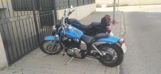 Honda Black Widow 750 Cruiser Azul