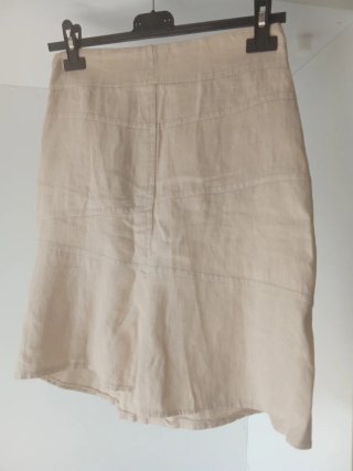 Gonna al ginocchio in cotone beige