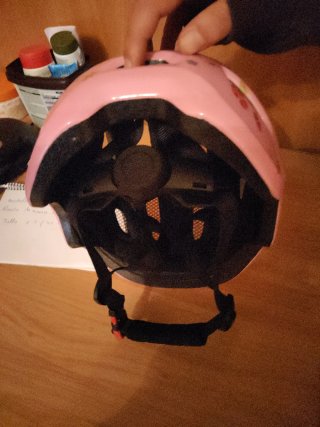 Casco infantil bicicleta rosa flores.Talla Xs