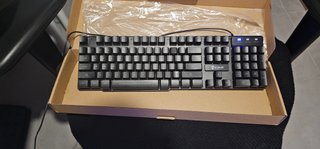 Teclado Gaming con Teclas Iluminadas RGB