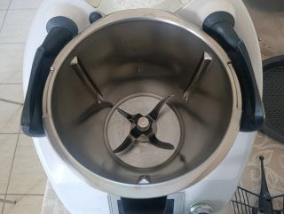 Vorwerk Bimby TM5 funzionante con difetti