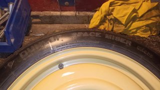 Rueda de repuesto DUNLOP T125/90D16