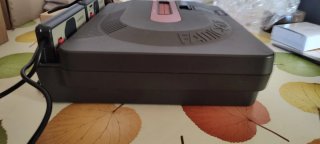 Sharp Twin Famicom Console Nera.