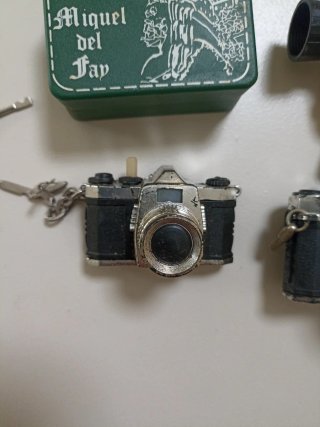Set di 4 fotocamere souvenir della Catalogna