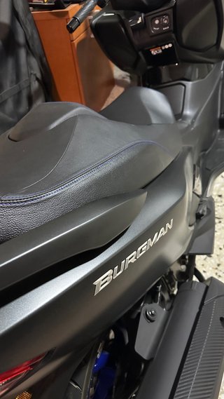 Suzuki Burgman 400 AN-400A-M5 Negra