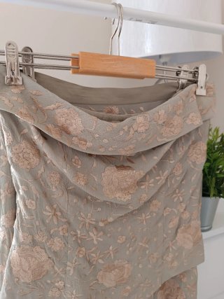 Conjunto Plural bordado top y falda
