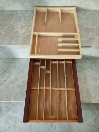 Portaposate in legno