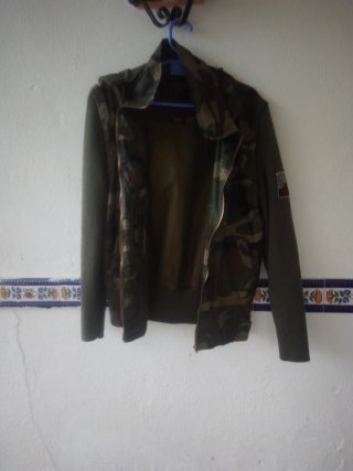 Cazadora militar camuflaje vintage