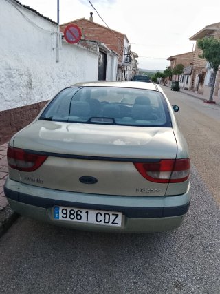 Abarth Renault Megane classic fase  2 1.9  2003