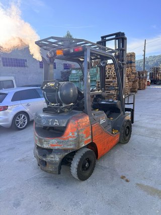 Carretilla elevadora Toyota 20