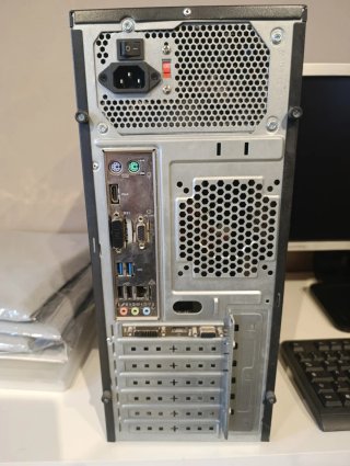 Computer Nilox fisso con Windows 10
