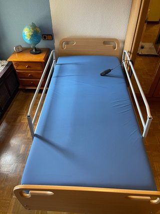 Cama articulada hospitalaria geriátrica col. látex