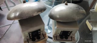 2 Timbres Antiguos Pesados y muy grandes